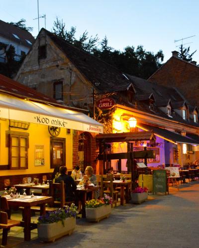 Small Restaurants (232160015)