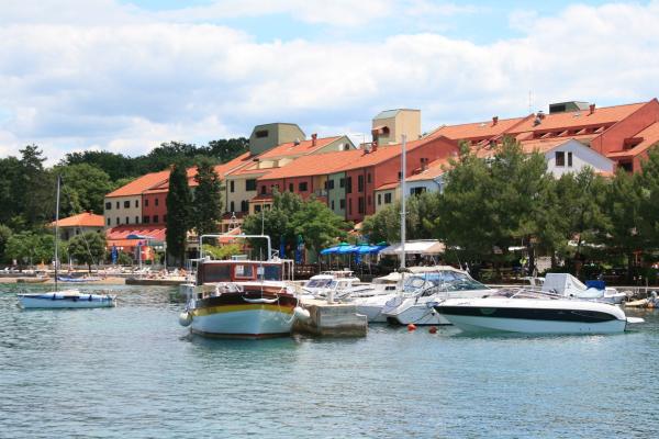 Njivice Harbor