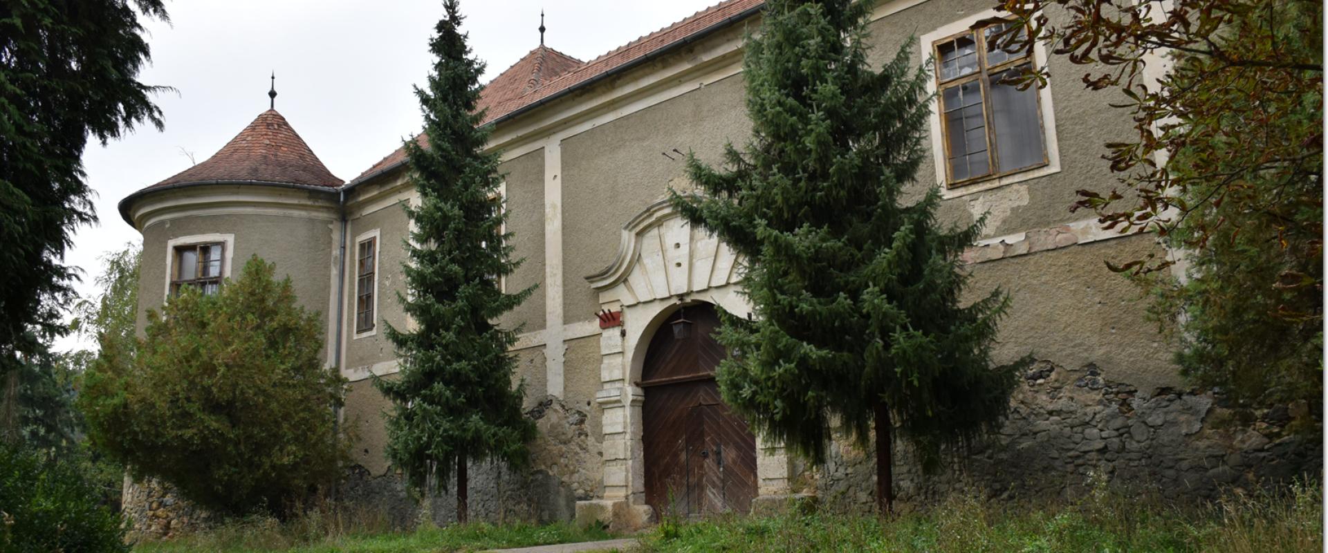Cernik Castle (Kulmer Castle)