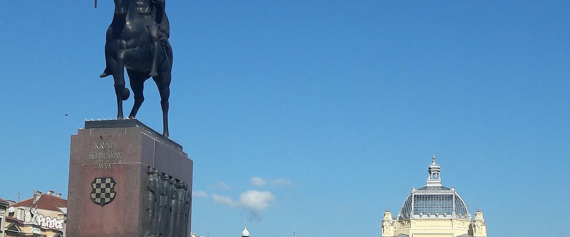 King Tomislav Square (Trg Kralja Tomislava)