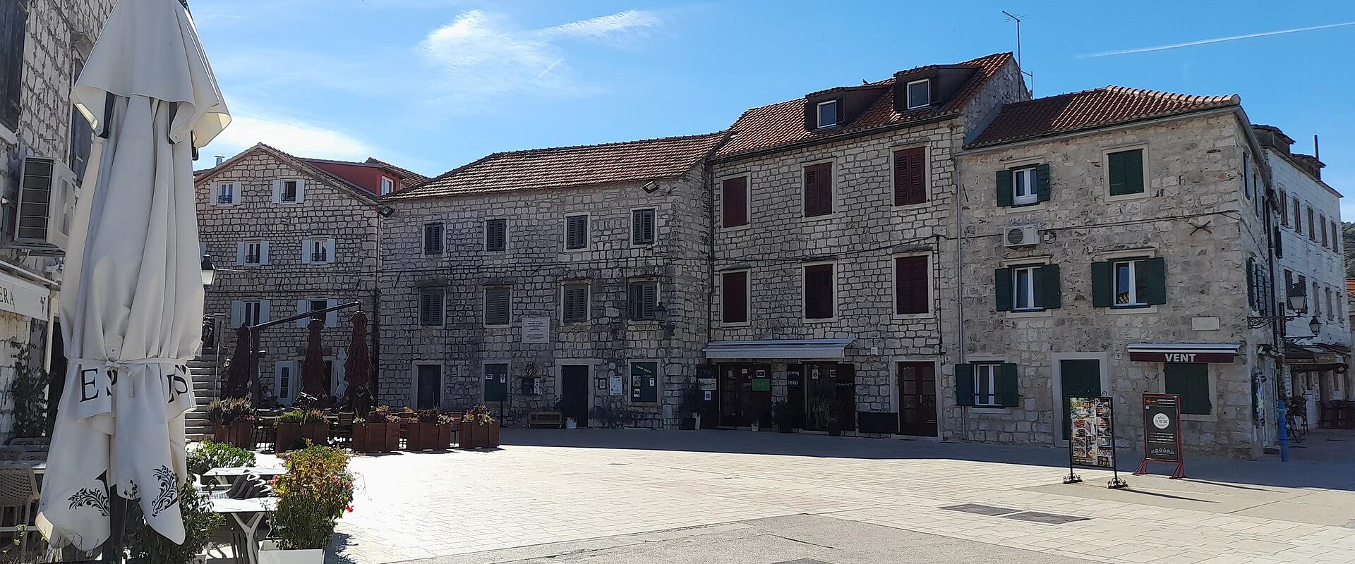 Stari Grad Market Square (Trg sv. Stjepana)