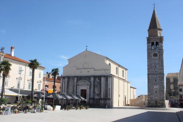 Trg Slobode (Freedom Square)