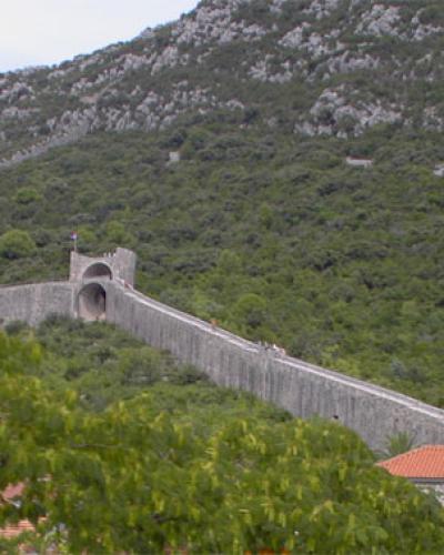 Ston-walls