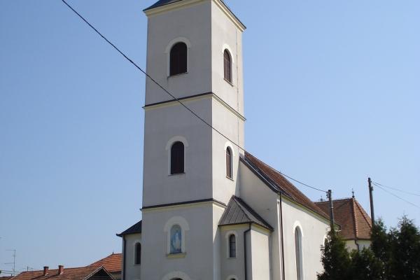 Church of the Assumption of Mary, Hum