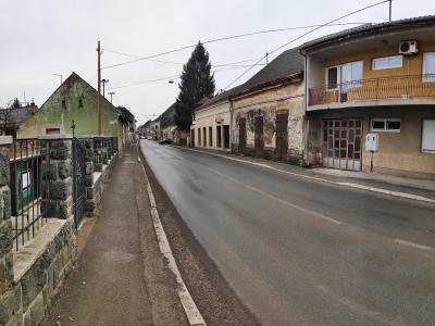 Hrvatska ulica, Glina