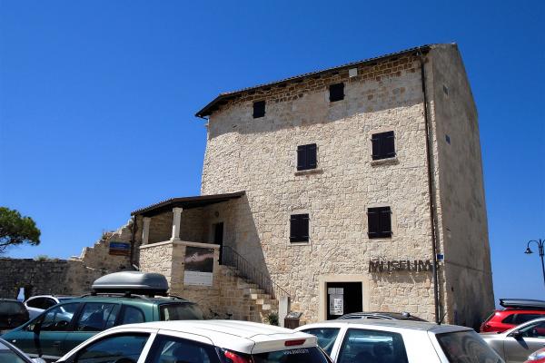 Umag Municipal Museum