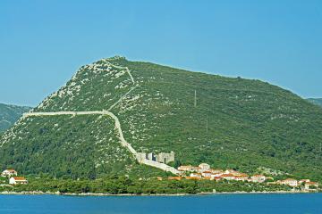 Ston