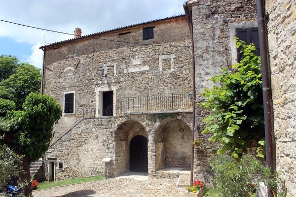 Grožnjan Town Walls and Gates