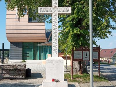 Svetiste Aljmas 02