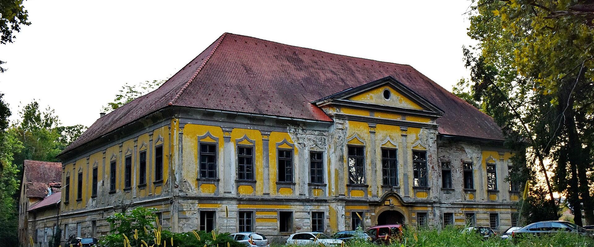 Donje Oroslavje Castle