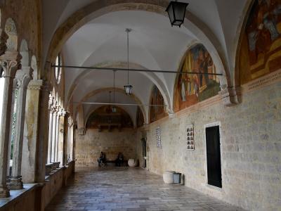 Franciscan Monastery, Dubrovnik, 14th century cloister (7) (30056259016)
