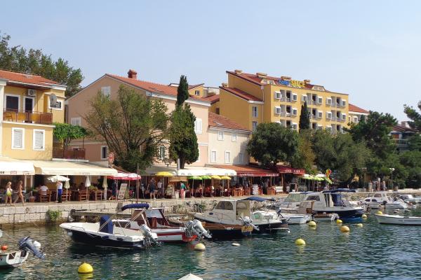 Selce Harbor