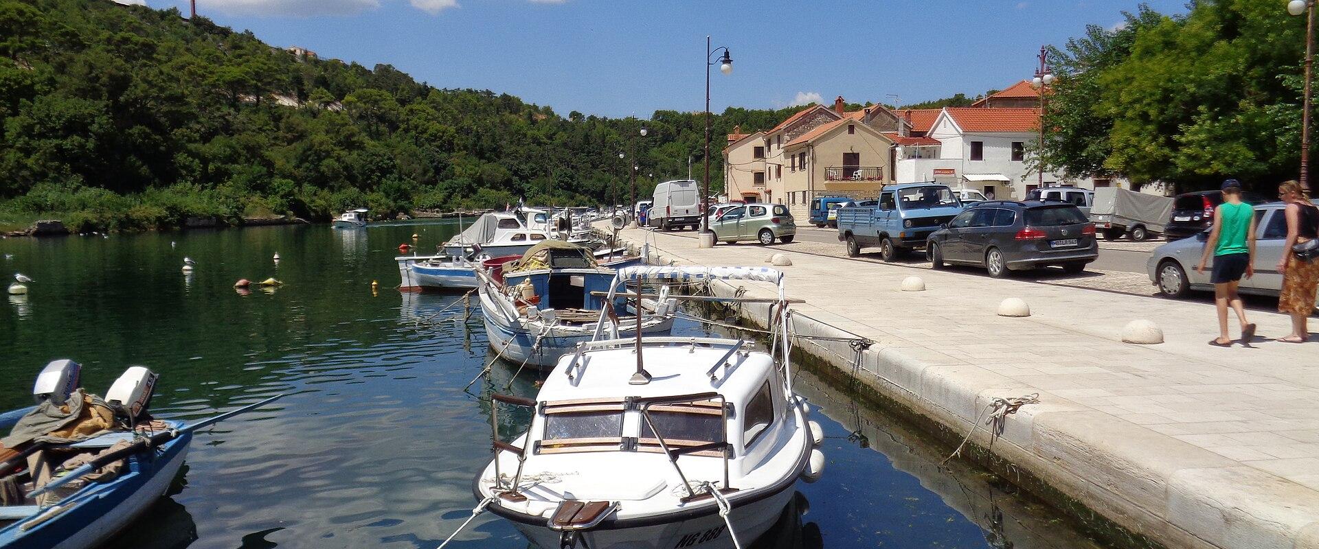 Novigrad Town Walls Promenade