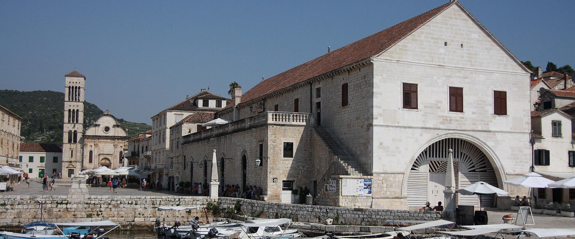Hvar Town Theatre (Hvarska kazališta)