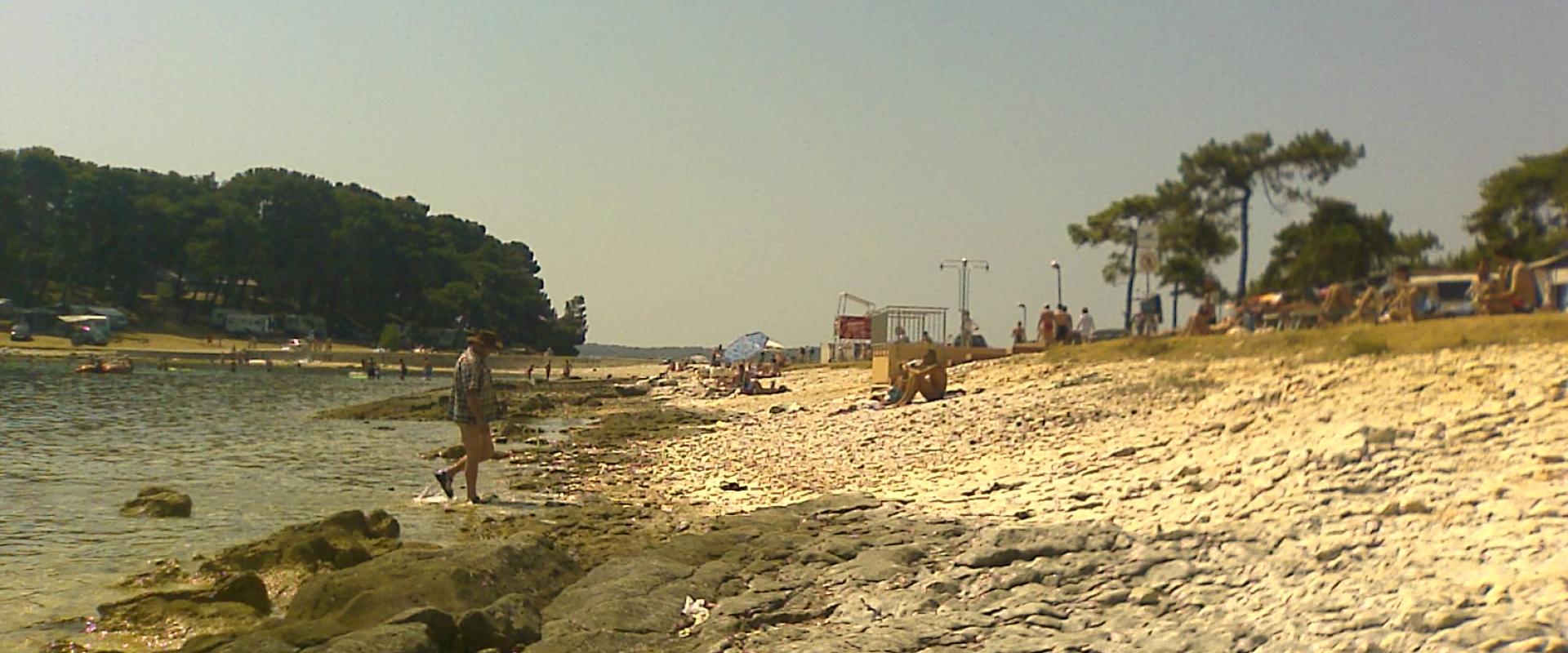 Skrape Beach