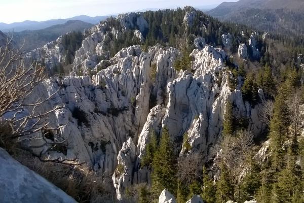 Geologic Formations (1335m viewpoint)
