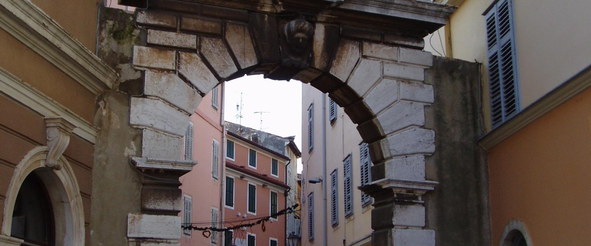 Balbi Arch