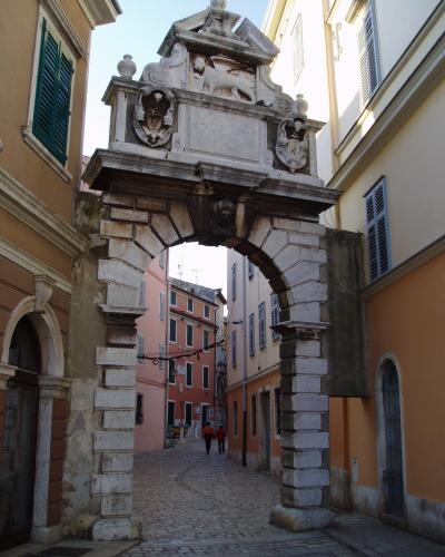 The Baroque Balbi Arch leading into Rovinj old town