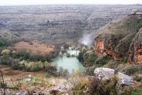 Manojlovac Waterfall