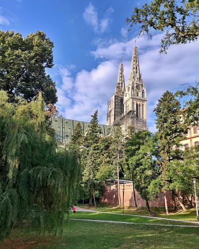 Park Ribnjak with the towers of Zagreb Cathedral behind