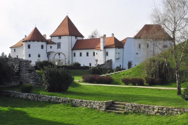 Varaždin City Museum (in Stari Grad Castle)