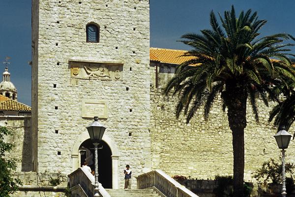Large Governor’s Tower (Veliki Revelin Tower)